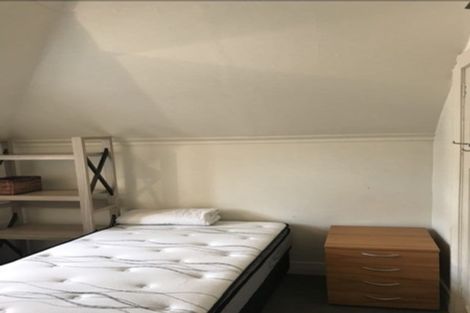 Photo of property in 664 George Street, North Dunedin, Dunedin, 9016