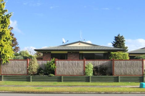 Photo of property in 20 Mckain Place, Fitzroy, Hamilton, 3206