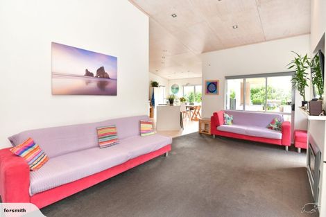 Photo of property in 17 Andre Rise, Stanmore Bay, Whangaparaoa, 0932