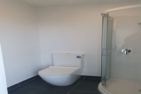 Photo of property in 15/62 Spenmoor Street, Newlands, Wellington, 6037