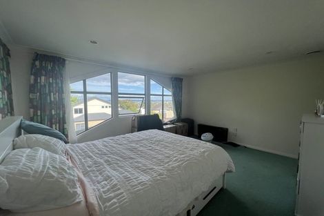 Photo of property in 155c Hobsonville Road, West Harbour, Auckland, 0618
