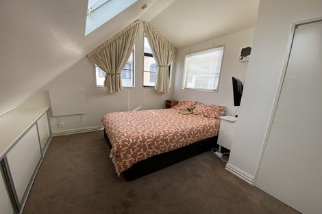 Photo of property in 16j Hobson Street, Thorndon, Wellington, 6011