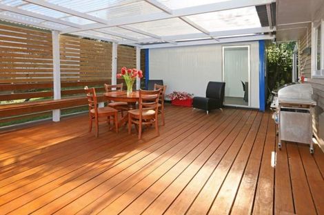 Photo of property in 60 Glendene Avenue, Glendene, Auckland, 0602