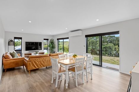 Photo of property in 10 Alfred Peter Crescent, Warkworth, 0910