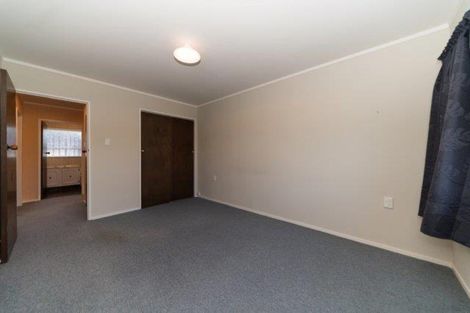 Photo of property in 718a Pioneer Highway, Takaro, Palmerston North, 4412