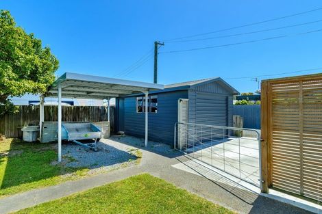 Photo of property in 318 Pine Avenue, South New Brighton, Christchurch, 8062
