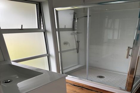 Photo of property in 109 Ngamotu Road, Spotswood, New Plymouth, 4310