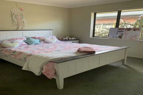 Photo of property in 5 Miers Glade, Rototuna North, Hamilton, 3210