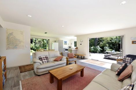 Photo of property in 3215 Archers Road, Tennyson Inlet, 7195