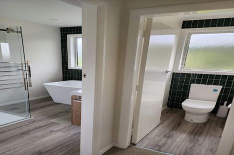 Photo of property in 2 View Road, Houghton Bay, Wellington, 6023