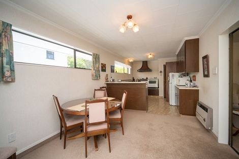 Photo of property in 3 Phoenix Avenue, Hokowhitu, Palmerston North, 4410