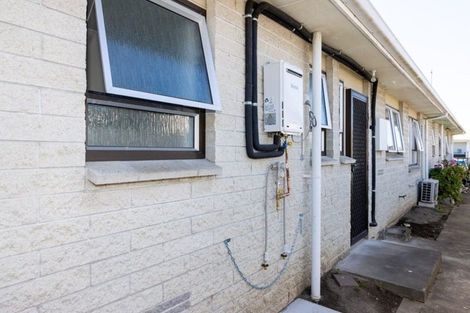 Photo of property in 2/408 Mclean Street, Saint Leonards, Hastings, 4120