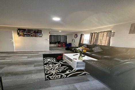 Photo of property in 1/35 Templeton Place, Clendon Park, Auckland, 2103