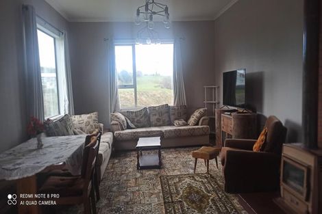 Photo of property in 28 Milton Highway, Balclutha, 9272