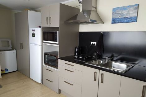 Photo of property in 36 Sturm Avenue, Massey, Auckland, 0614