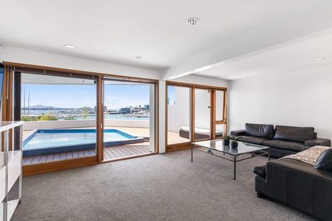Photo of property in 19 Ring Terrace, Saint Marys Bay, Auckland, 1011