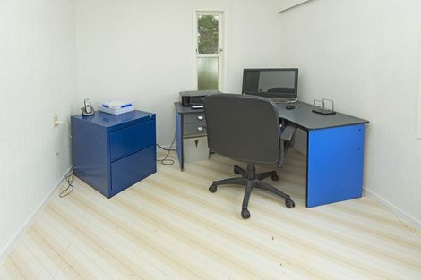 Photo of property in 70 Vandeleur Avenue, Birkdale, Auckland, 0626