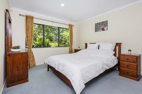 Photo of property in 9 Cockle Road, Cockle Bay, Auckland, 2014