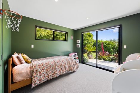 Photo of property in 3 Piper Way, Glen Avon, New Plymouth, 4312