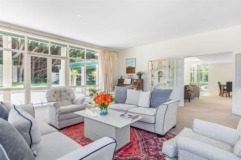 Photo of property in Lochlands, 377 Grays Road, Pauatahanui, Porirua, 5381