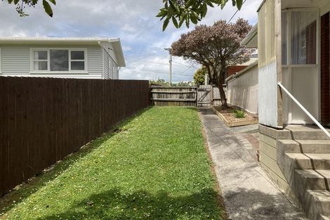 Photo of property in 2/1 Leigh Terrace, Bayview, Auckland, 0629