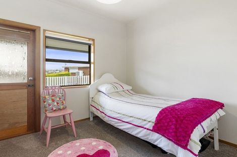Photo of property in 1 Beverley Place, Waverley, Dunedin, 9013