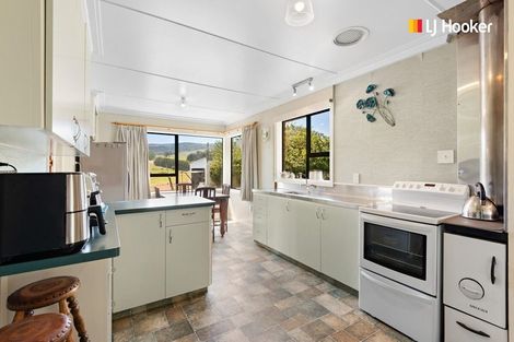 Photo of property in 4 Mcmeakin Road, Abbotsford, Dunedin, 9018