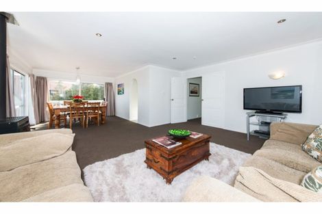 Photo of property in 24 Venus Place, Half Moon Bay, Auckland, 2012