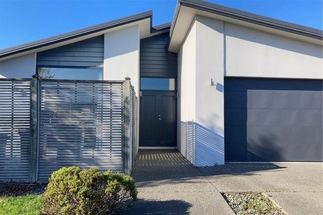 Photo of property in 5 Westpark Drive, Burnside, Christchurch, 8053