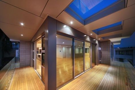 Photo of property in 68a The Parade, Bucklands Beach, Auckland, 2012