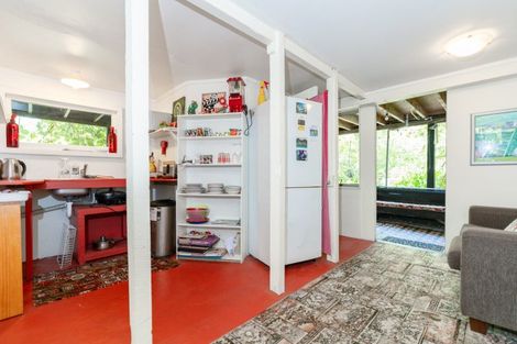 Photo of property in 24 Cross Street, Raglan, 3225