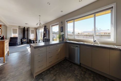 Photo of property in 1 Allen Street, Methven, 7730