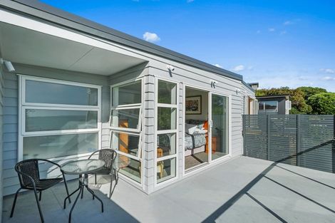 Photo of property in 13 Karekare Road, Raumati South, Paraparaumu, 5032