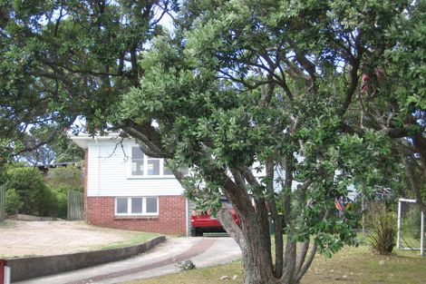 Photo of property in 55 Seaview Road, Castor Bay, Auckland, 0620