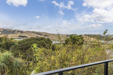 Photo of property in 56 Motuhara Road, Plimmerton, Porirua, 5026
