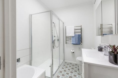 Photo of property in 1/36 Seabrook Avenue, New Lynn, Auckland, 0600