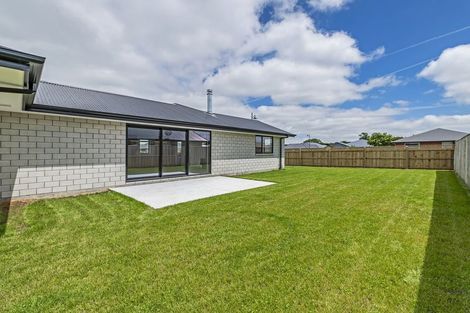 Photo of property in 1 Cedric Place, Darfield, 7510