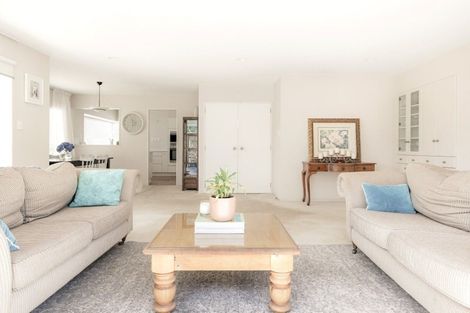 Photo of property in 1 Omanu Court, Mount Maunganui, 3116