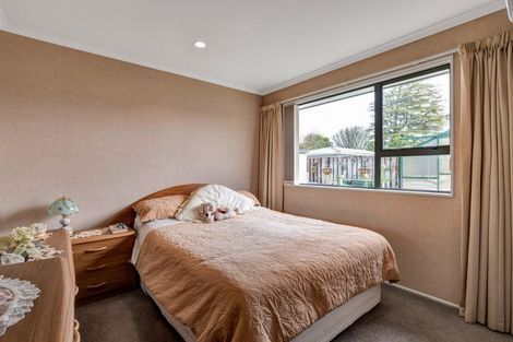 Photo of property in 10 Curtis Street, Stratford, 4332
