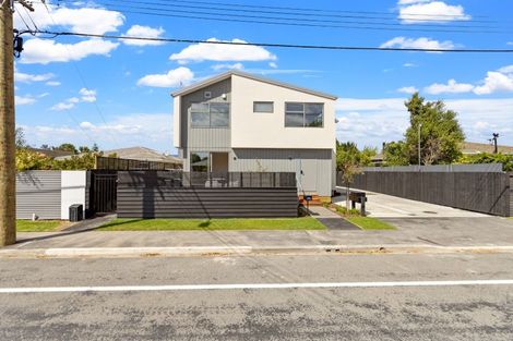 Photo of property in 2/92 Milton Street, Somerfield, Christchurch, 8024