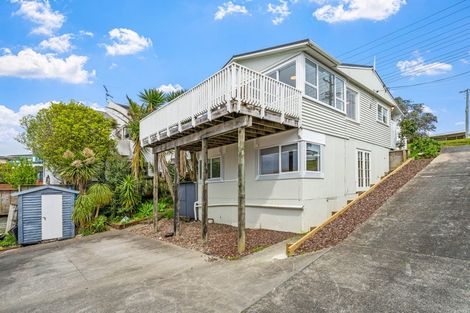 Photo of property in 75 Stanmore Bay Road, Stanmore Bay, Whangaparaoa, 0932