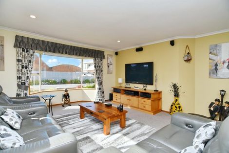 Photo of property in 3 Leith Place, Spreydon, Christchurch, 8024