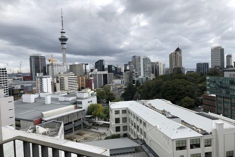 Photo of property in St Paul Apartments, 9e/4 Saint Paul Street, Auckland Central, Auckland, 1010