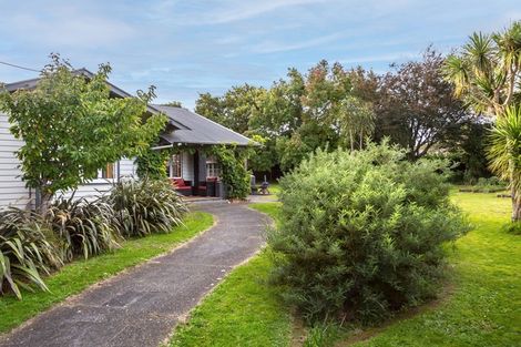 Photo of property in 13 Hickson Street, Featherston, 5710