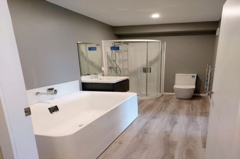 Photo of property in 20 Kopua Place, Whitby, Porirua, 5024