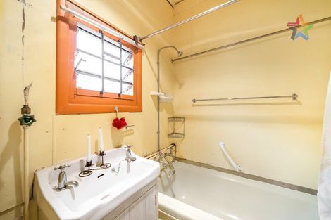 Photo of property in 47 Riddlers Crescent, Petone, Lower Hutt, 5012