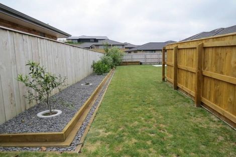 Photo of property in 35 Cyrus Street, Whalers Gate, New Plymouth, 4310