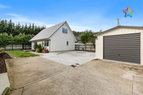 Photo of property in 6c Watkins Grove, Taita, Lower Hutt, 5011