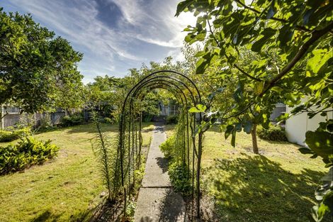 Photo of property in 4 Veronica Avenue, Marewa, Napier, 4110