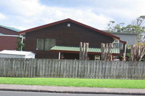 Photo of property in 3/25 Captain Scott Road, Glen Eden, Auckland, 0602